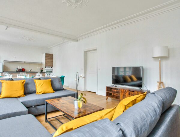 Luxurious Apartment – 3BR – 10P – Le Marais 2