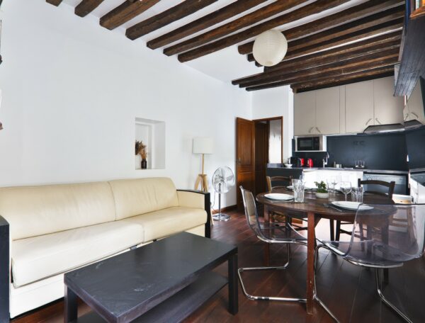 Luxurious Apartment – 1 BR – 4P – Saint Marcel