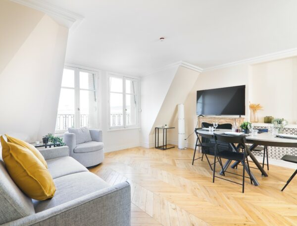 Luxurious Apartment – 2BR – 6P – La Paix