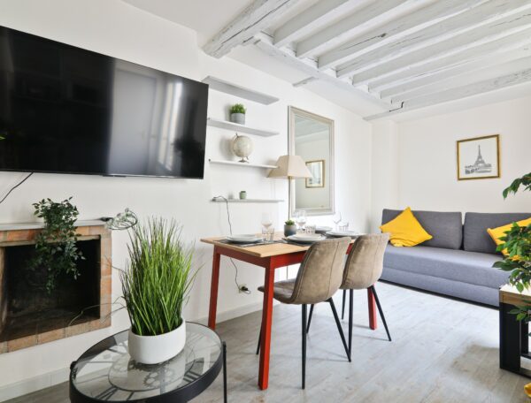 Heart of Paris – Studio – 4P – Ile Saint Louis 2
